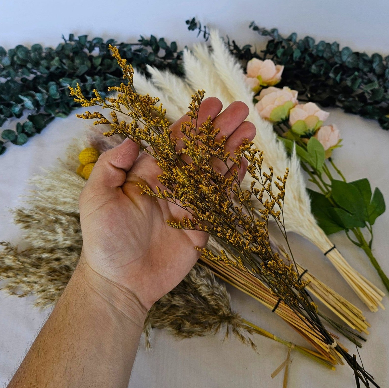 100pcs 17" Dried Pampas Grass Decor (100pcs W/ Silk Flower) 100% Organic Pampas